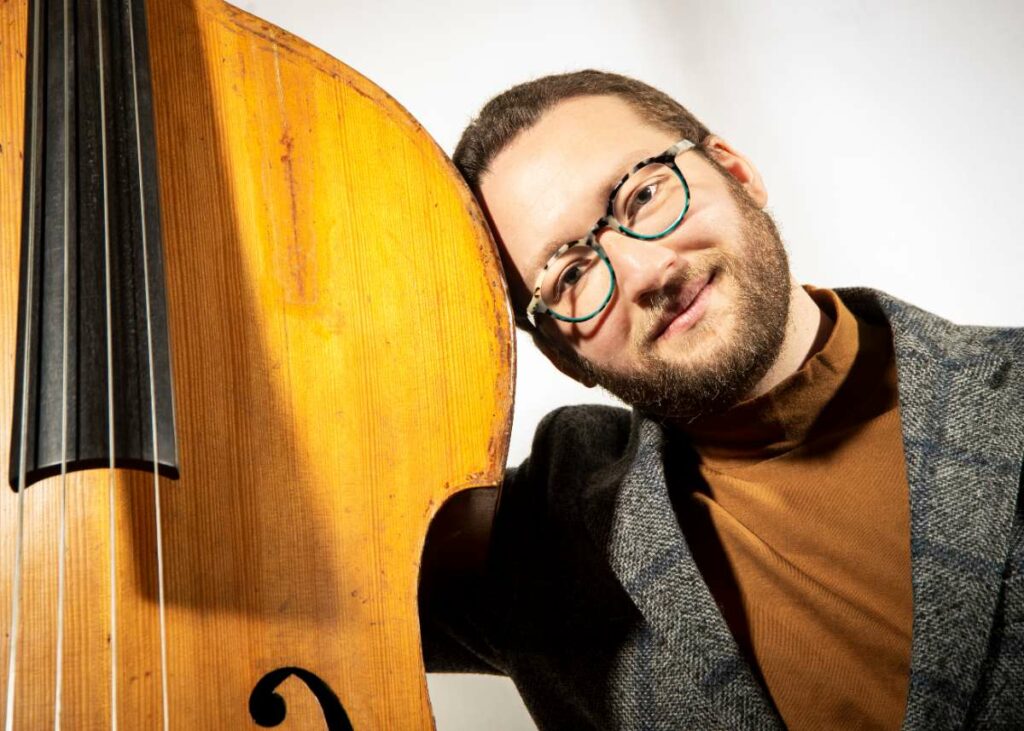 Max Johnson | Jazzmusiker, Jazzbassist